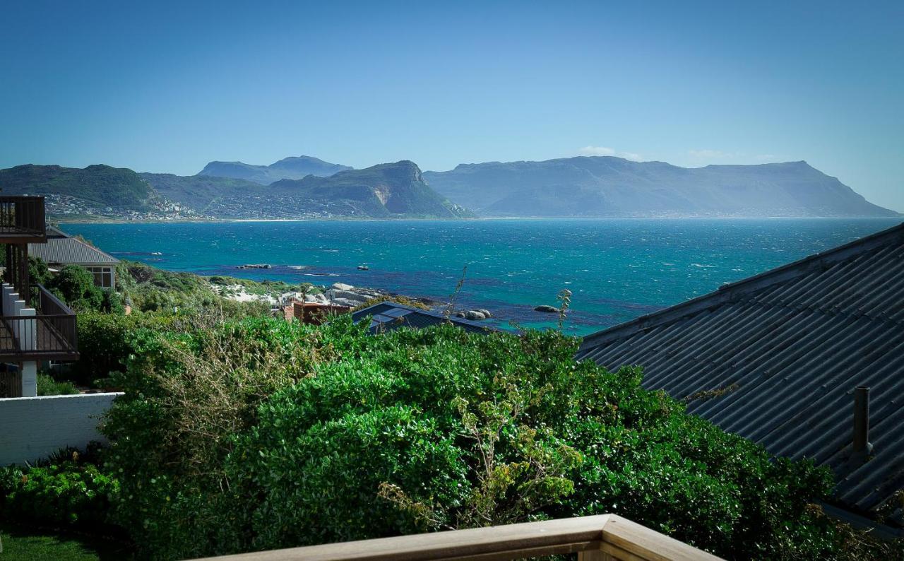 Penguins View Guesthouse Simonʼs Town Extérieur photo